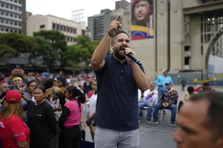 「歷史會證明誰是叛徒」！馬杜洛兒子呼籲人民上街頭護主權