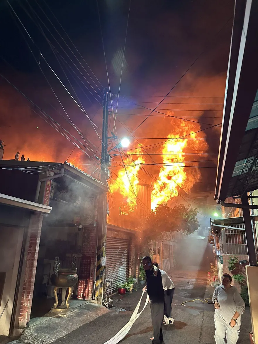 影/台中除濕機自燃燒8宅！16歲女送醫　54款危險機種曝光