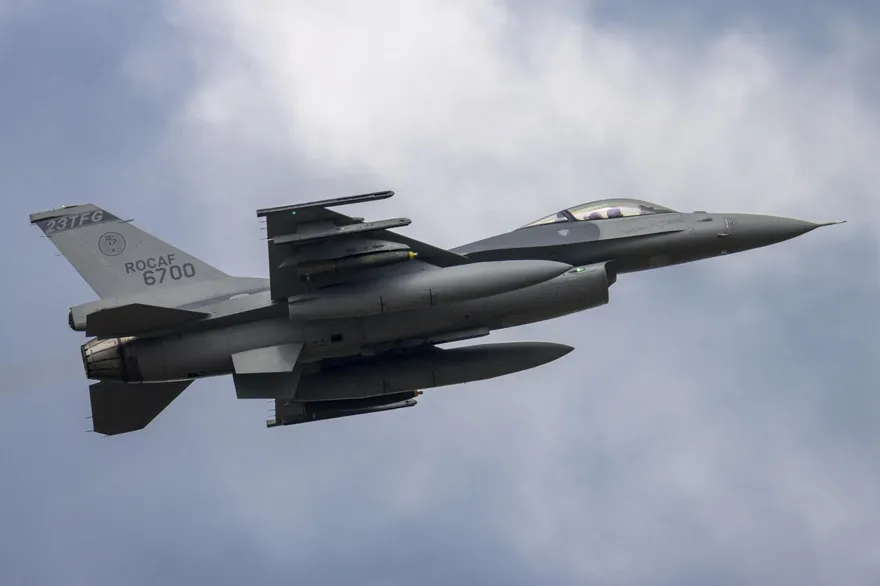 F-16戰機失事！國民黨、民眾黨發聲：祈願人員平安、盼搜救順利