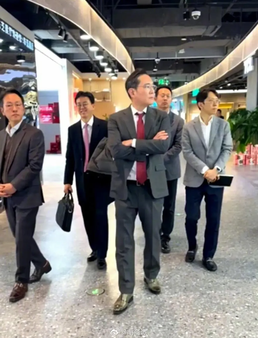 李在鎔是Labubu狂粉？傳在陸掃貨百隻　三星打臉：什麼都沒買