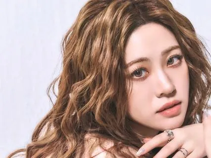 張語噥首挑戰台語歌嚇喊：超級難  合作同理獻唱《人生只租不賣》主題曲