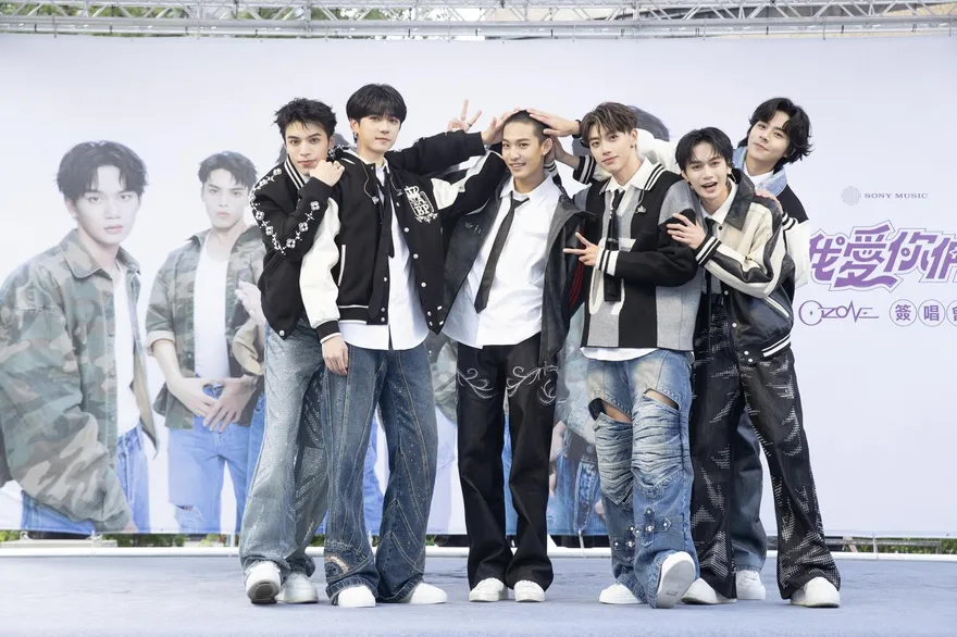 Ozone入伍倒數！煥鈞「當眾剃髮」變寸頭　哲言抽中海軍陸戰隊