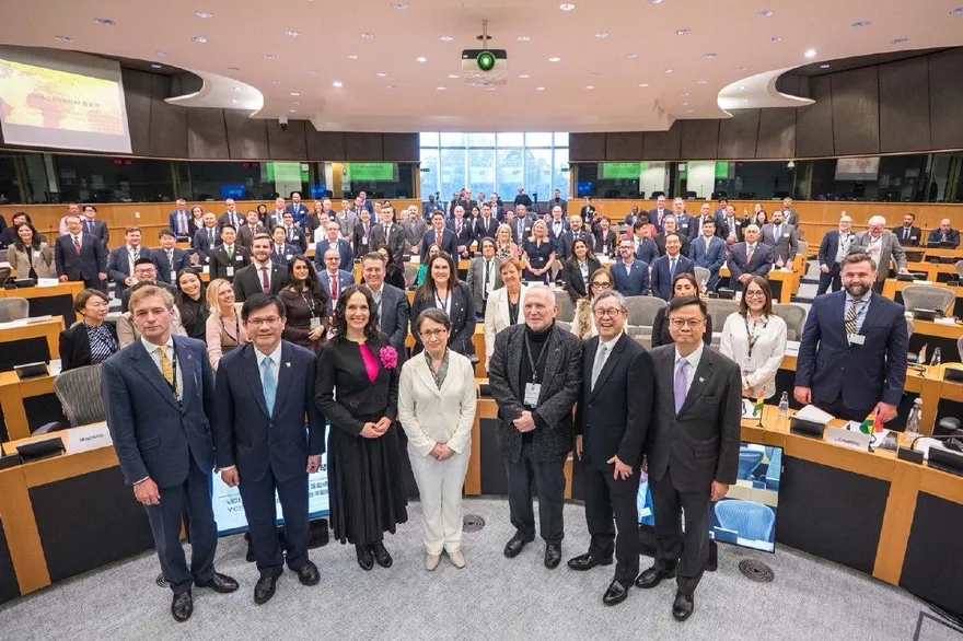 不滿蕭美琴、蔡英文訪歐！英媒：北京施壓歐洲「禁台灣政要入境」