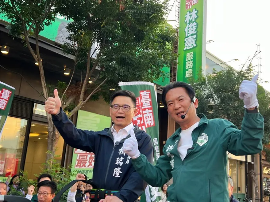 民進黨高雄市長初選民調貫徹「德意志」？網酸：邱議瑩心裡最明白
