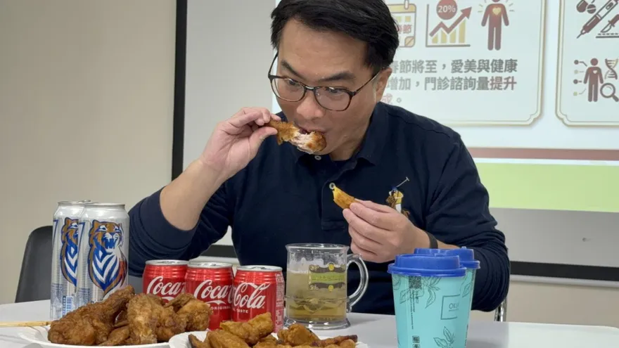 科技男炸雞配啤酒胖20公斤！睡覺每小時停止呼吸67次