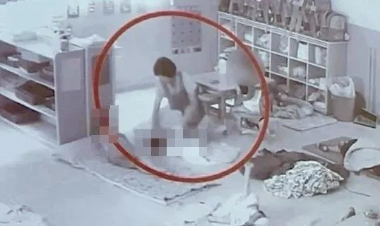 新北幼兒園劣師4天虐童50次　家屬痛批「把幼童當沙包」