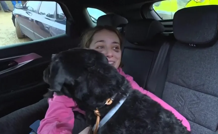 影/愛犬因西班牙高鐵事故失蹤！4天後終尋回　主人緊抱向大眾道謝