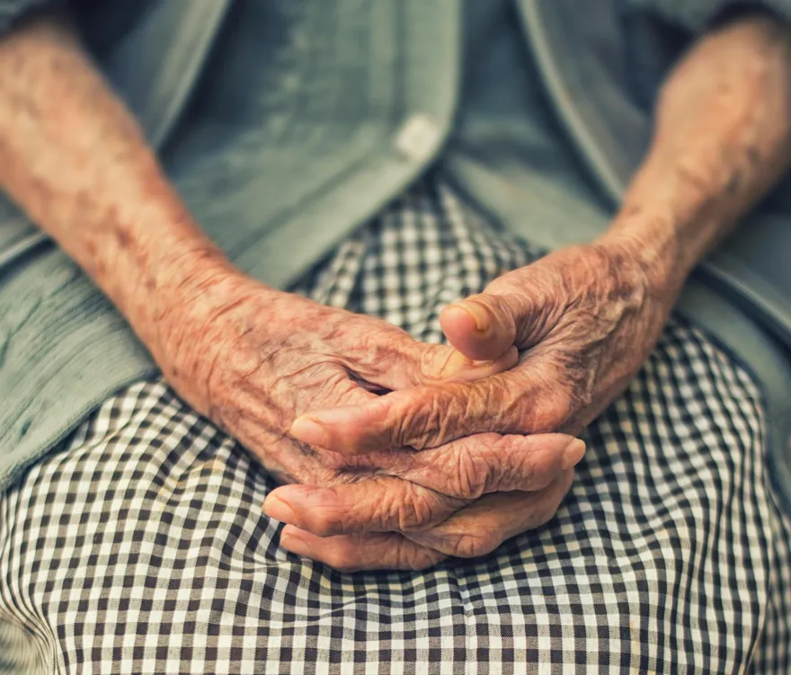 陸長者獨居貨櫃屋過世　5子女爭31萬遺產…網嘆：人性彈指可破