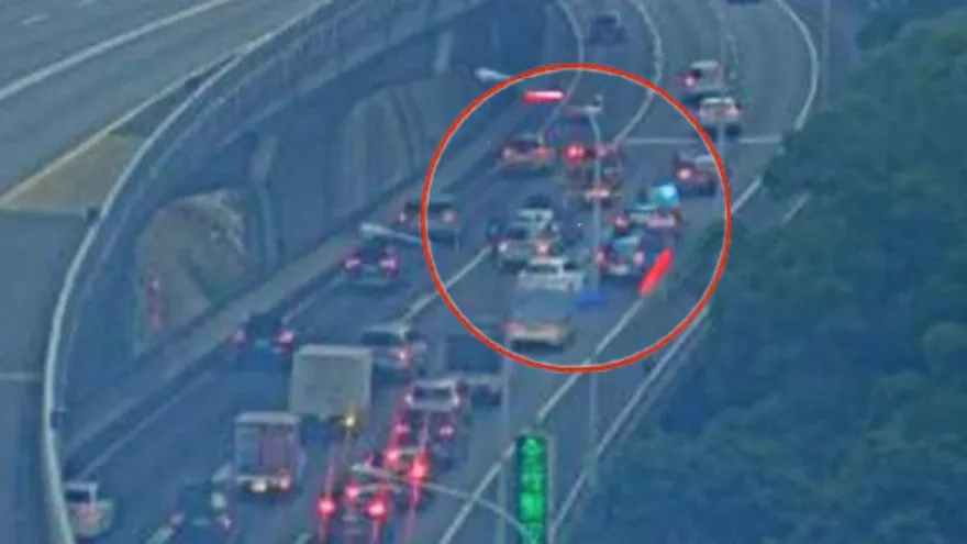 塞爆！國1林口段「3車追尾」釀嚴重回堵、上班請注意