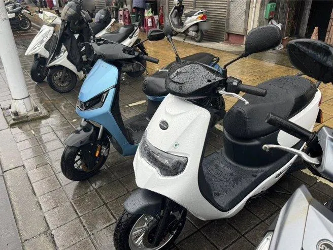 基隆市政府推動綠能！電動汽機車免徵牌照稅延長至119年底