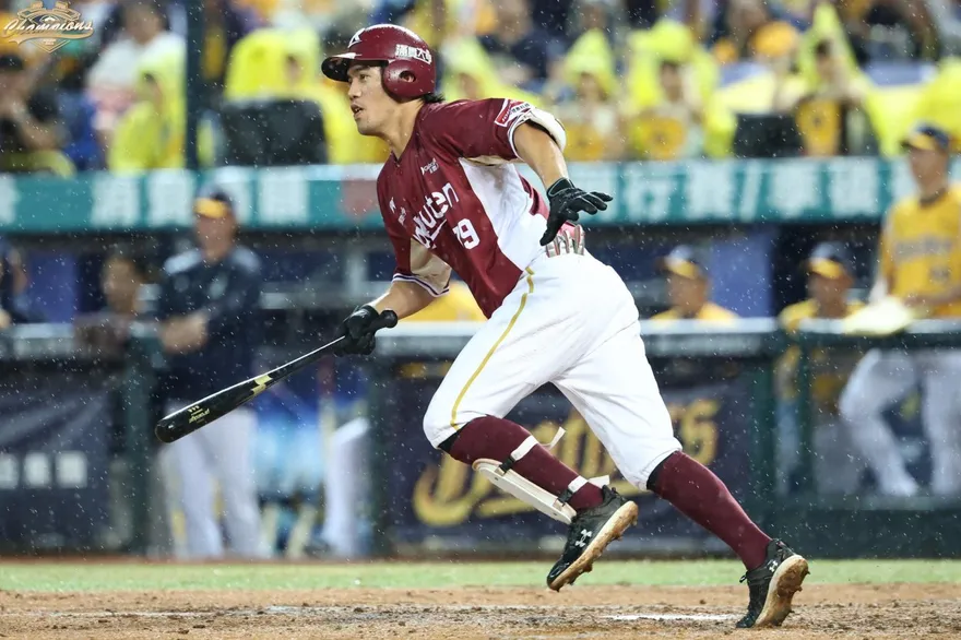 中職/桃猿首波談薪！林智平獲複數年約　林政華月薪翻倍