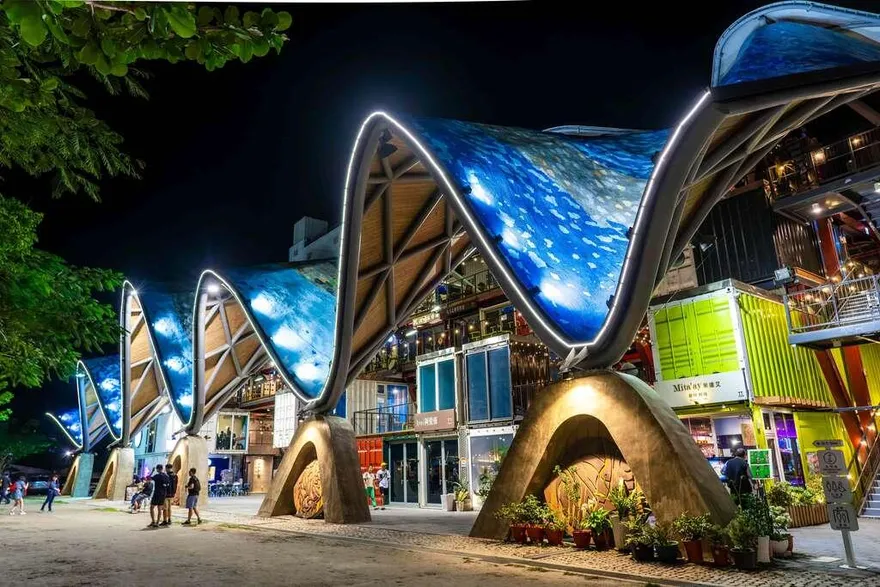 花東踏浪「追多層次藍」看日出　羅山瀑布秘境尋幽