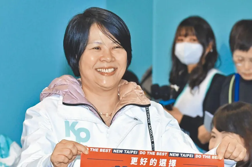 陸配李貞秀遞補立委！內政部祭解職警告　綠營放話：不棄籍將拒答詢