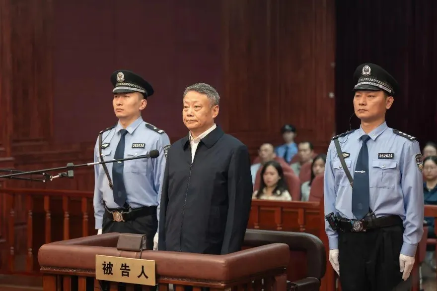 狂貪6.2億！大陸前司法部長唐一軍　受賄被判無期徒刑