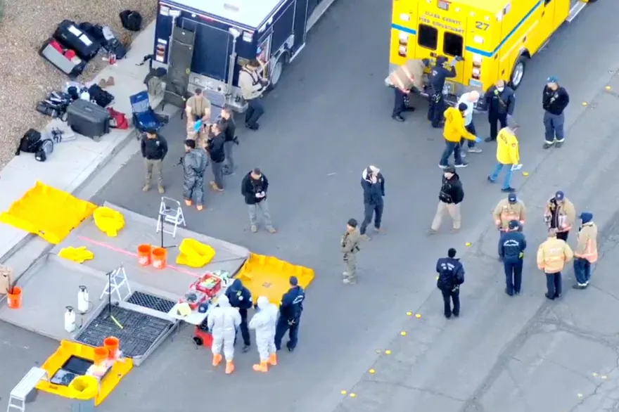 美特警隊大動作搜索賭城民宅　內藏生物實驗室疑與大陸有關