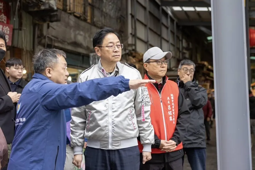 桃園南門市場「奇蹟式」恢復營業　他指張善政一特質讓綠營變小丑