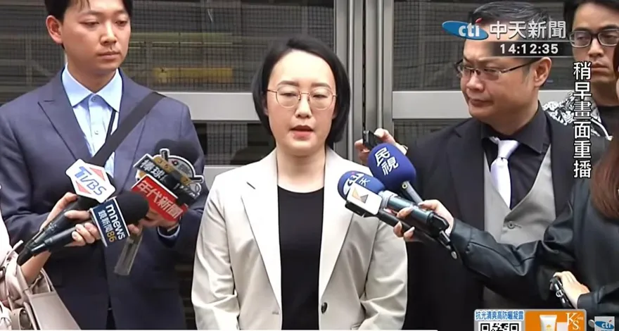 徐巧芯大姑劉向婕切割尪杜秉澄　3度鞠躬道歉喊：各人造業各人擔