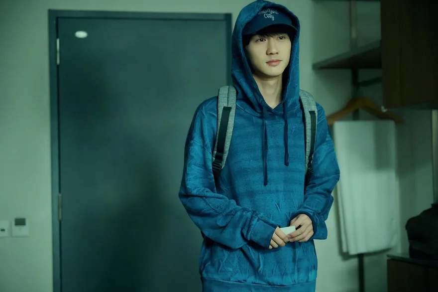 金鐘新人姜典詮釋痞子男「入戲到皮膚出油」　雷嘉汭一秒落淚惹心疼