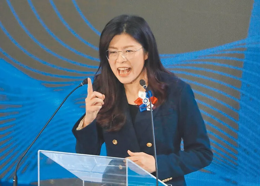 不信任度「高達53%」比國民黨高！鄭麗文：我抗壓力很高