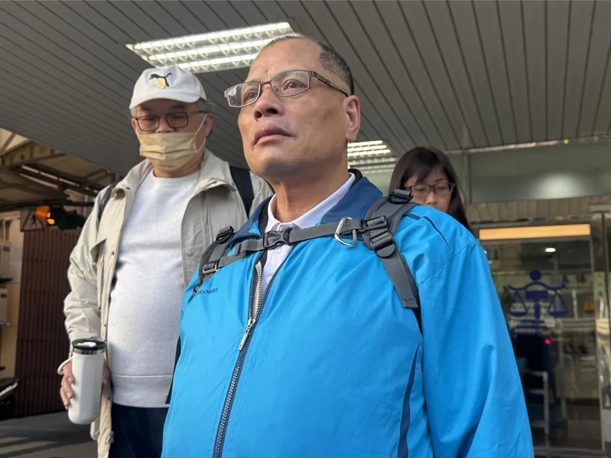 土城警所長遭毒駕女撞死　劉父當庭下跪求法官判死