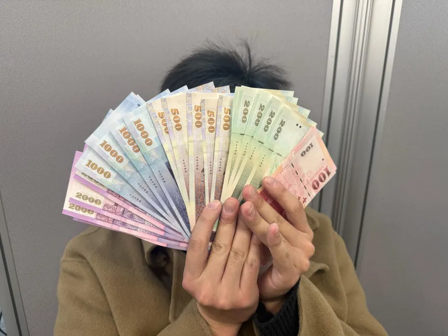 錢進去領不出來？金管會揭「超狠新招」　面交也得防