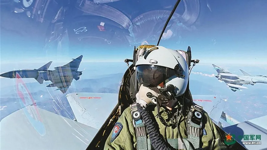 37架次解放軍機配合7艦戰備警巡　27架次越中線國軍嚴密掌握應處