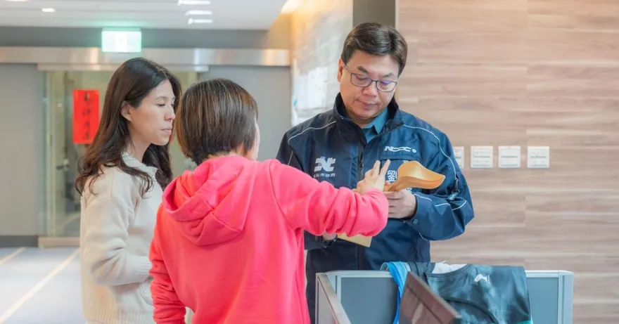 劉和然顧全大局！公開挺李四川戰新北　破萬網友湧入臉書讚爆