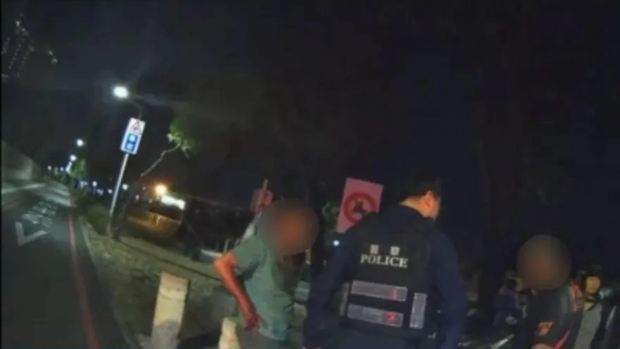 影/下棋輸不起？高雄八仙公園驚傳持美工刀砍人　釀2傷送醫