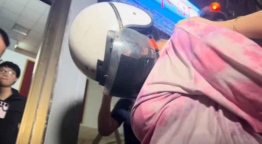 女毒蟲拖撞所長案判死！侯漢廷淚喊：國民法官狠打臉「恐龍法官」