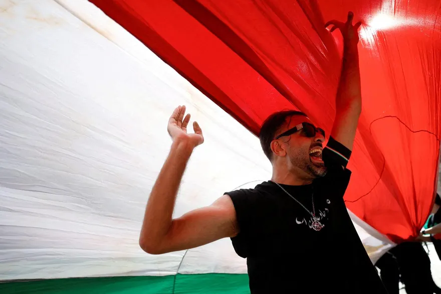 美媒：伊朗反政府示威者遭清算　當局逮捕5萬人