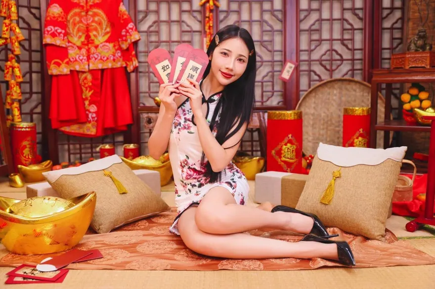 初一送祝福！樂天女孩彭彭甜美拜年　笑喊想當花蓮觀光大使