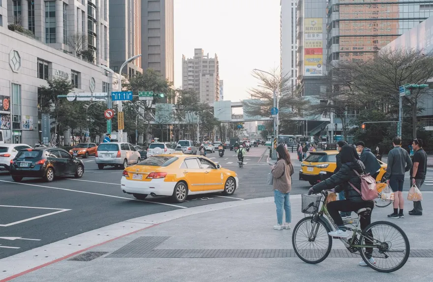 今水氣減、氣溫微升　初三轉晴逐日回暖