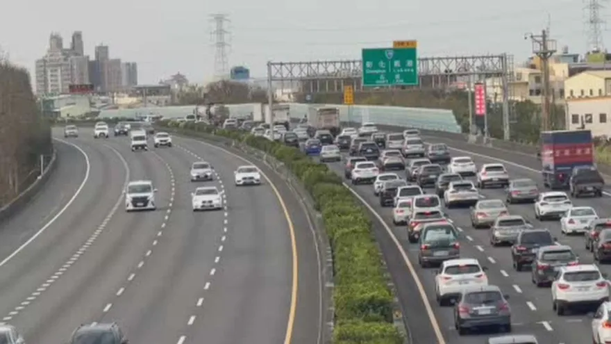 還沒結束！初六「塞爆11路段」出爐　國5北上估塞10小時