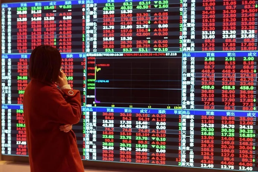 台股馬年開紅盤倒數！ 阮慕驊揭「最強黑馬」將取代老AI大噴發