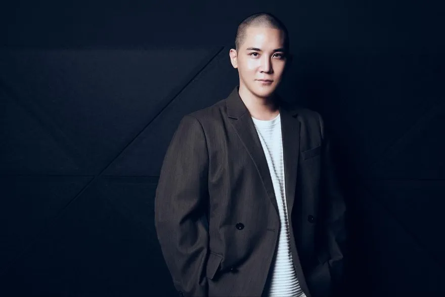 日女團XG製作人SIMON被捕　飯店持毒「古柯鹼直接放桌上」