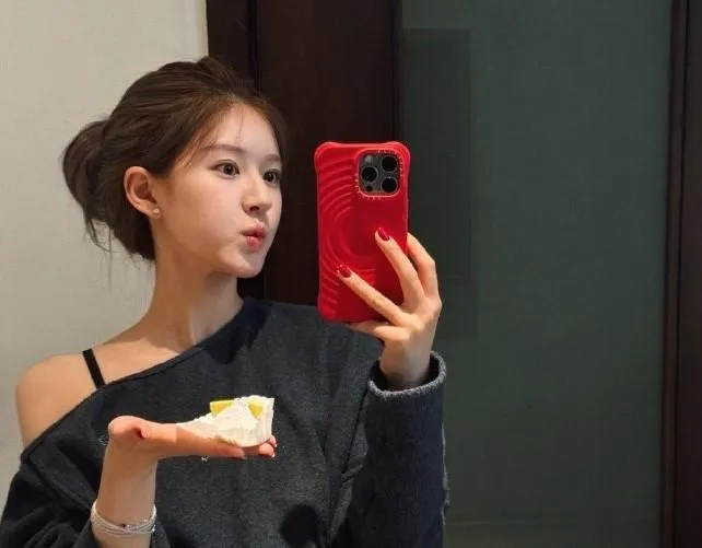 1年未拍戲！趙露思近況曝光　「女王模式」決策力震驚合作方