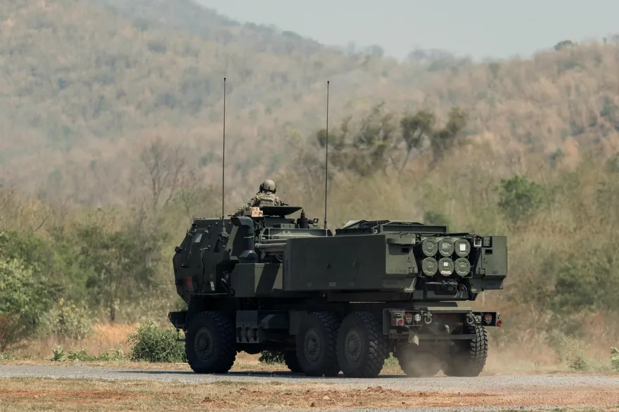 美泰聯合「金色眼鏡蛇軍演」登場　日韓星印等國參演