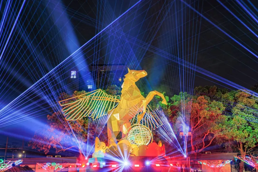 2026桃園燈會「飛馬耀桃園」2/25登場！超強賞燈攻略出爐