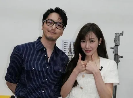 少時首位人妻！Tiffany宣布甜嫁卞耀漢「已完成登記」　婚禮細節曝光