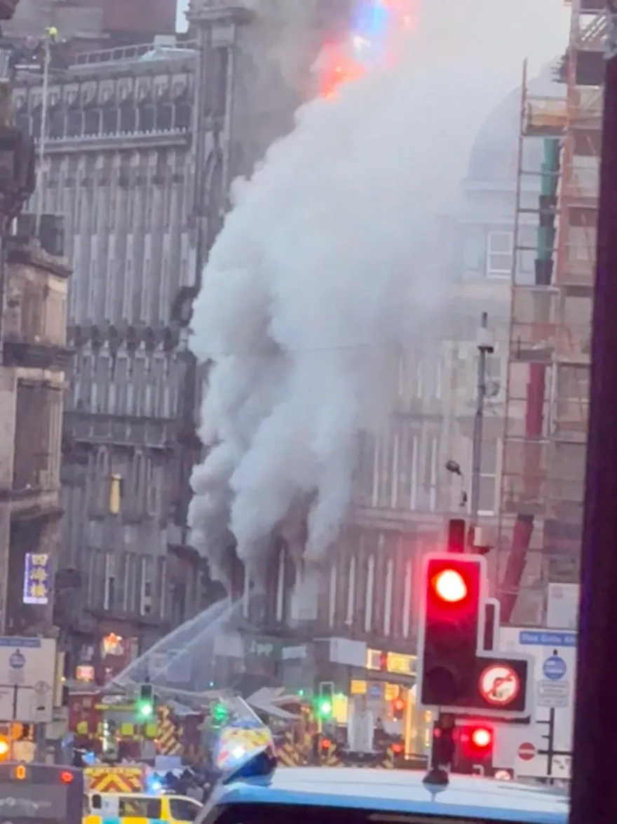 蘇格蘭市中心大火狂燒！格拉斯哥中央車站緊急關閉、交通中斷