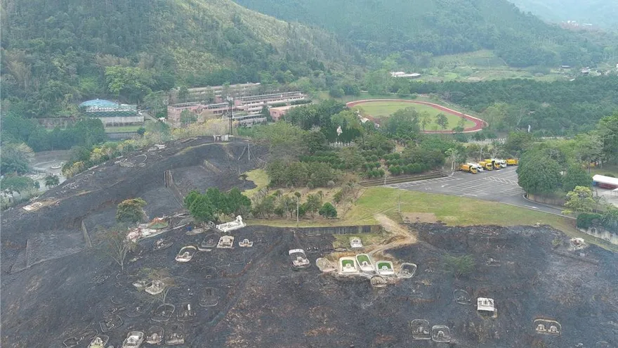 南投魚池12號公墓火警燒3天　焦黑面積達7座操場大