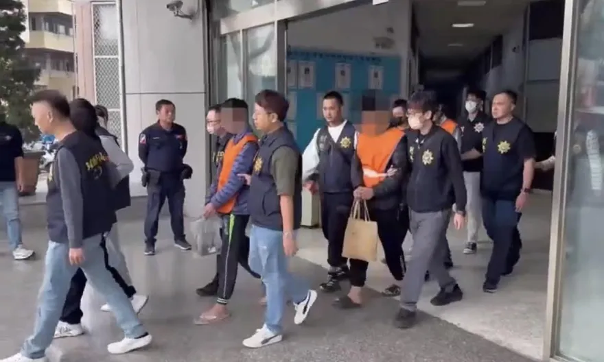 影/弘仁會勾結高雄角頭組詐團削3千萬　刑事局逮26人