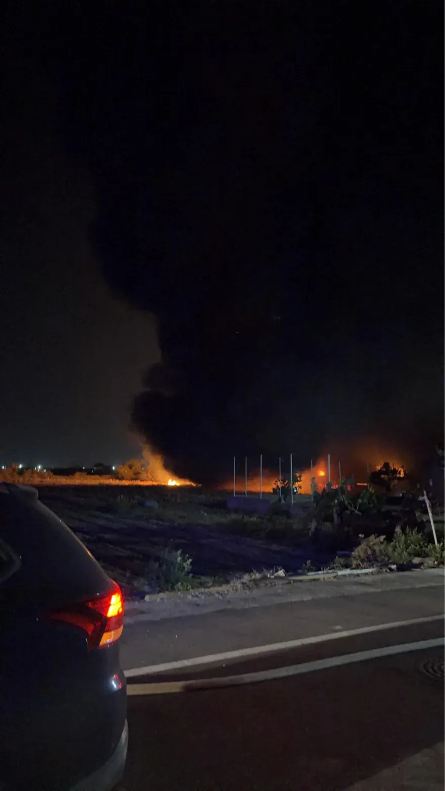 台南將軍區工廠晚間火警　消防大批人車緊急出動