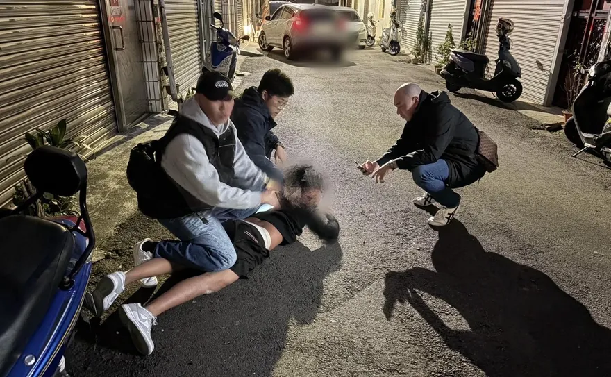 影/北市假交易真搶奪400萬現金　19歲嫌犯逃台中落網