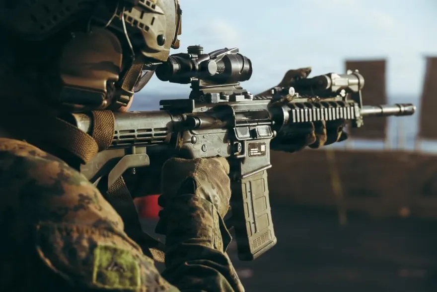 增兵中東！美軍部署2500陸戰隊員　兩棲突擊艦經台灣附近