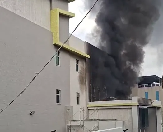 影/竹科超高壓變電所嚴重火警！　現場驚傳爆炸聲、黑煙狂竄