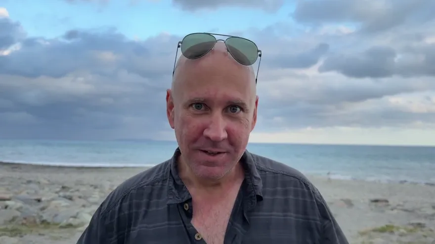 影/Safe！外籍男勇救台東落海婦　竟是美職棒大聯盟球探