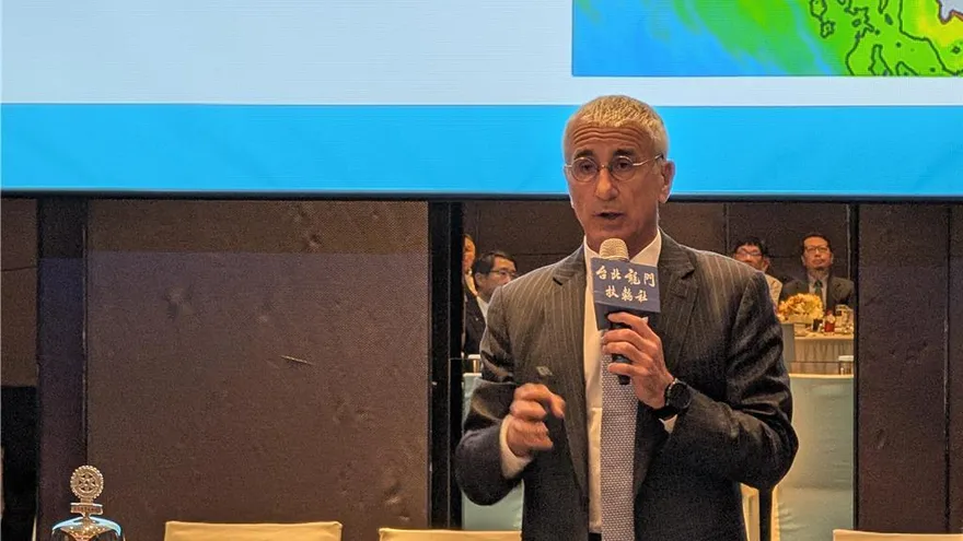 谷月涵喊「別買輝達」！股民暴動喊「All in」：訊號來了