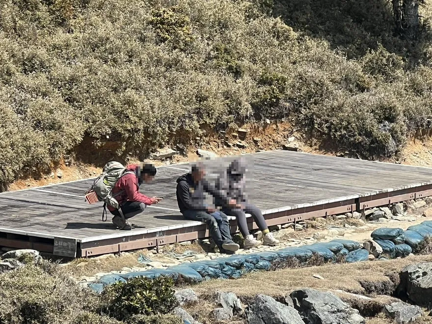 影/好消息！嘉明湖登山少女「嘔吐身體不適」成功獲救
