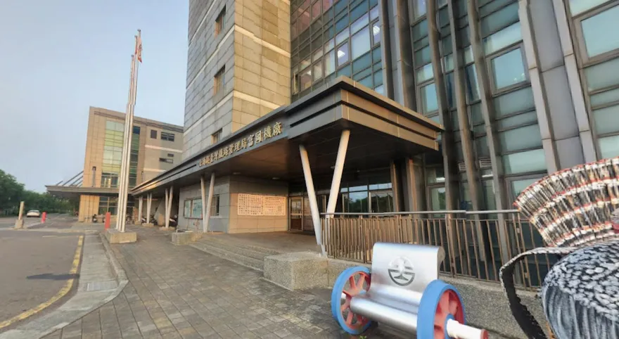 影/酒測0.85！富岡機廠員工持刀攻擊領班　台鐵：最嚴厲處分